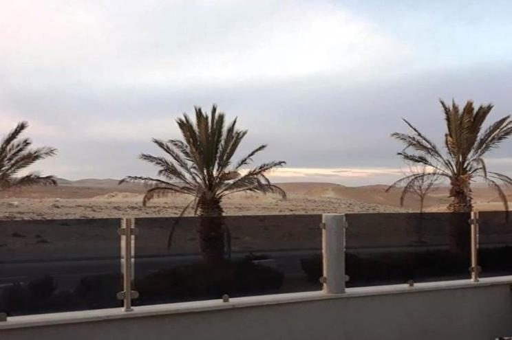 צימרים שירת הכוכבים Mitzpe Ramon Exterior photo